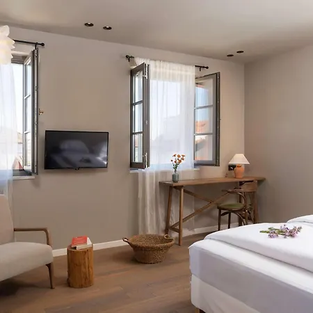 Holiday home Em *